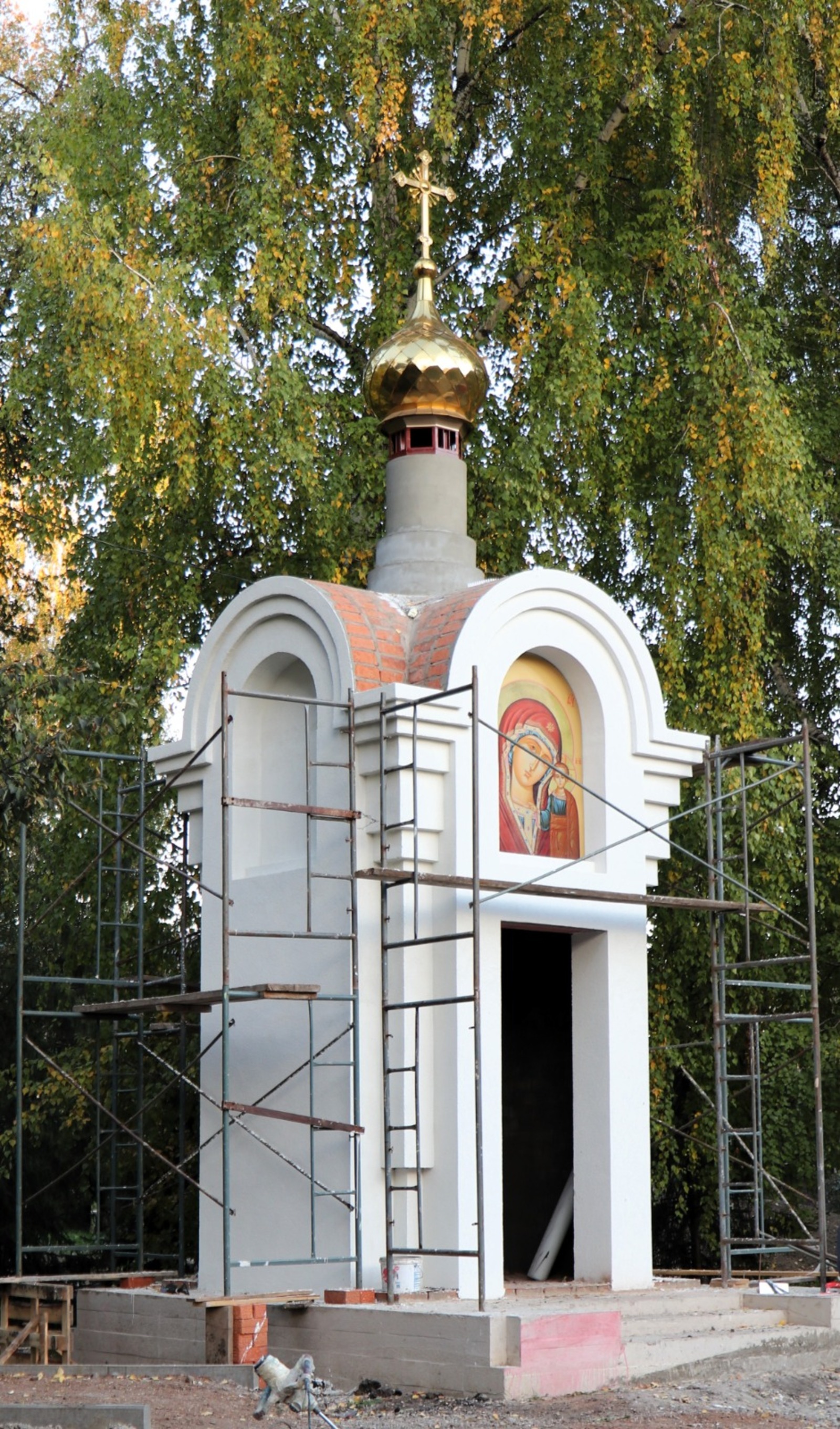 От деревянной церкви до каменного собора