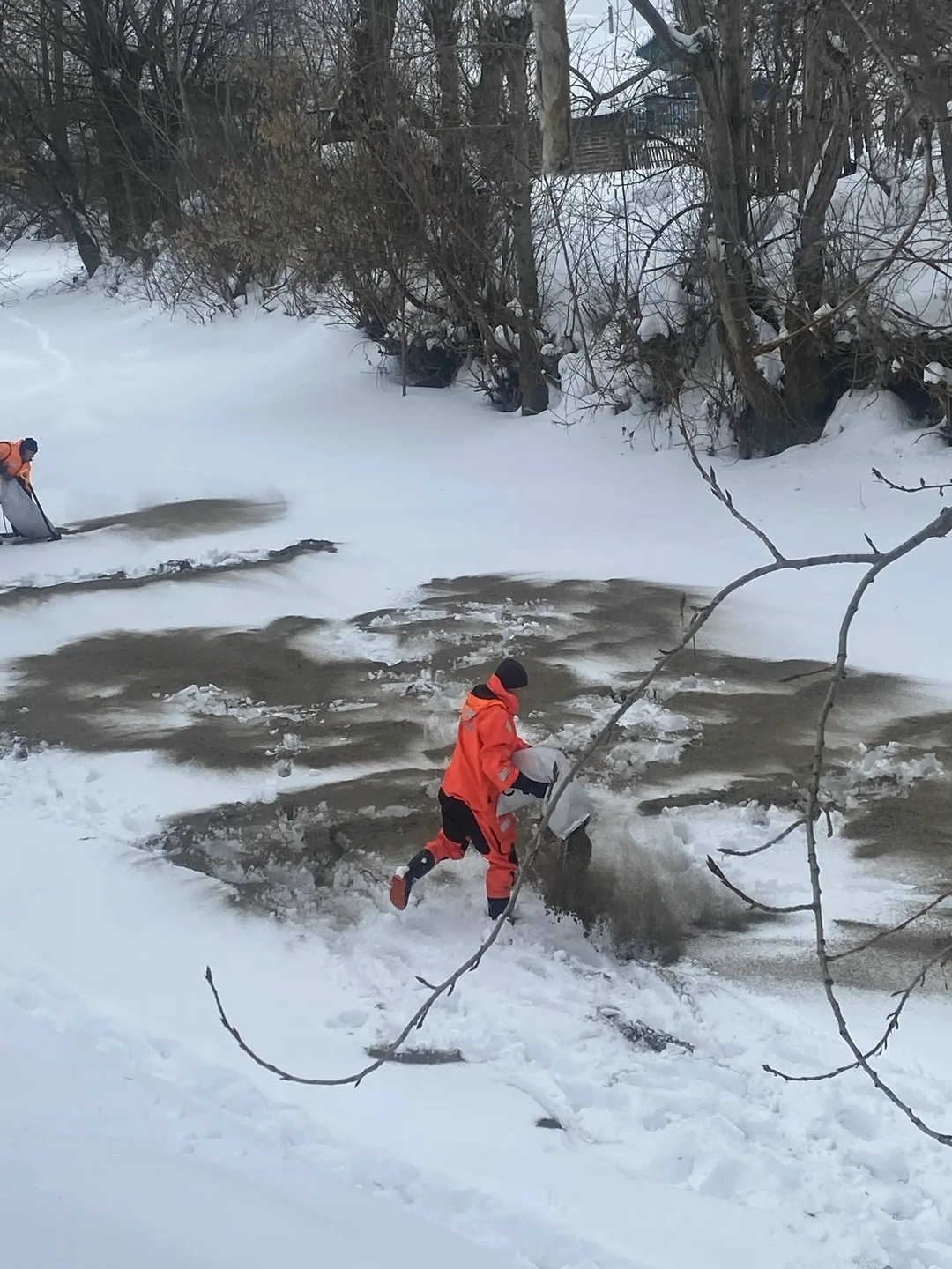 В Стерлитамаке спасатели проводят   противопаводковые мероприятия