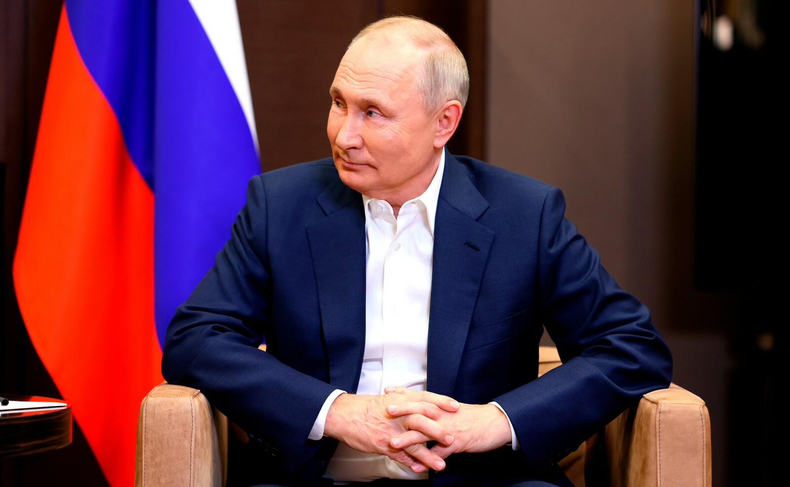 Владимир Путин и Александр Лукашенко ответили на вопросы СМИ
