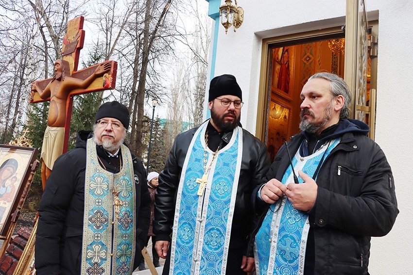 Крестный ход в Стерлитамаке в День народного единства