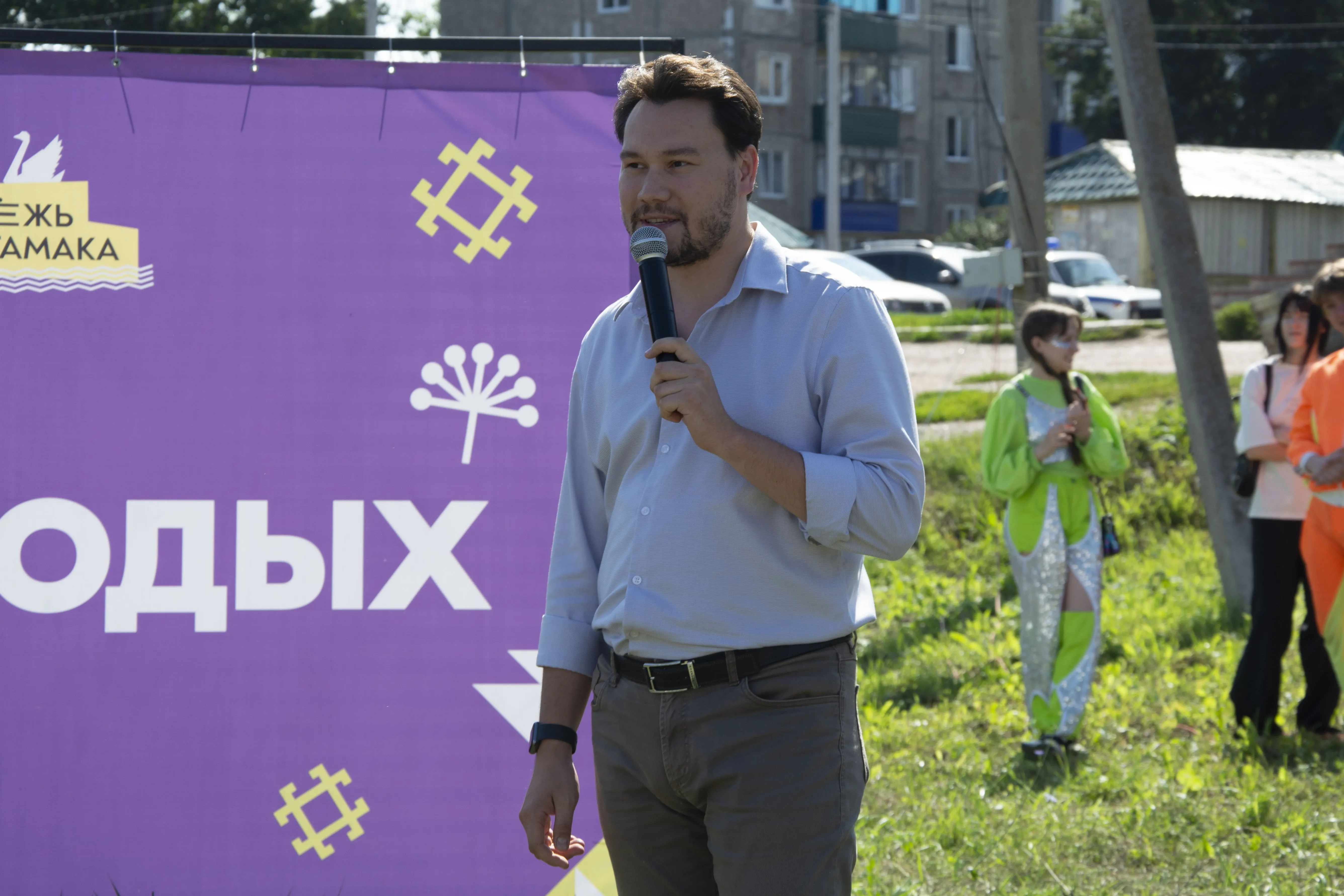 В Шахтау прошёл дворовый фестиваль для всей семьи