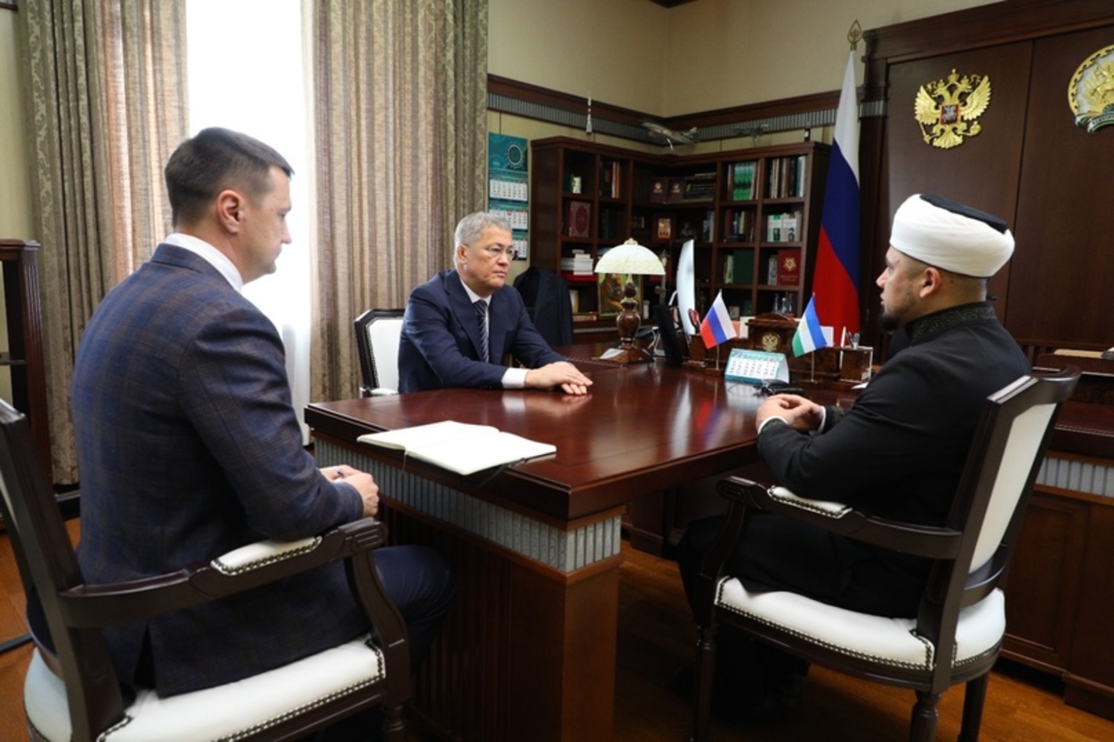 Глава Башкирии решил оказать гуманитарную помощь мирным жителям Газы